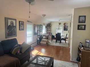 73 Upper Dock Rd, Kings Park, NY 11754