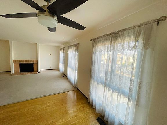 2nd image of 6 Gellert Blvd