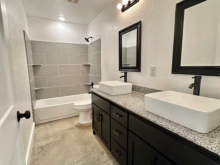 331 Murphey Dr #B — Photo 6