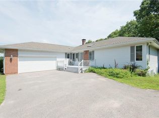 37 Trolley Ln, Westerly, RI 02891