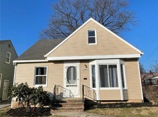 9209 Park Heights Ave, Garfield Heights, OH