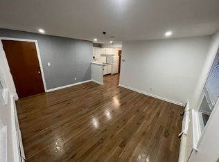 897 East St APT 2, Wrentham, MA 02093