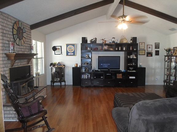 3rd image of 6423 Opal Dr