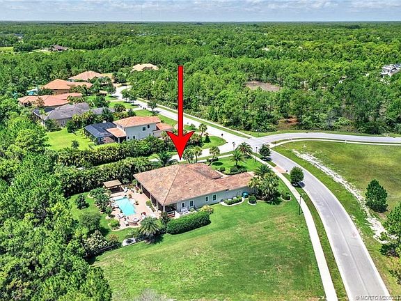 5th image of 5632 SW Pomegranate Way