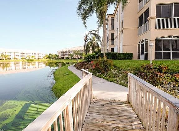 4th image of 17040 Willowcrest Way APT 305
