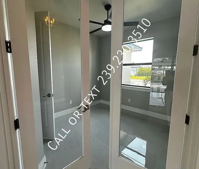 505 SW 15th Ter — Photo 2