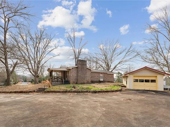5825 Vaughn Rd, Canton, GA 30115