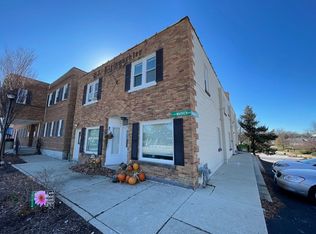 3S230 Warren Ave #3, Warrenville, IL 60555