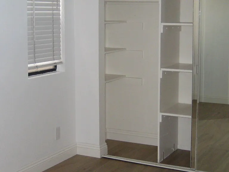 Guest bedroom closet