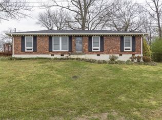 615 Larchwood Dr, Nashville, TN 37214