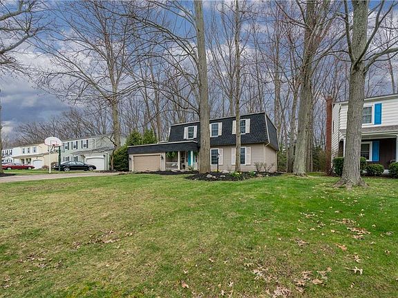 2nd image of 26452 Chapel Hill Dr