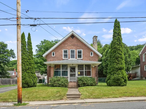 84 Notch Rd, North Adams, MA 01247
