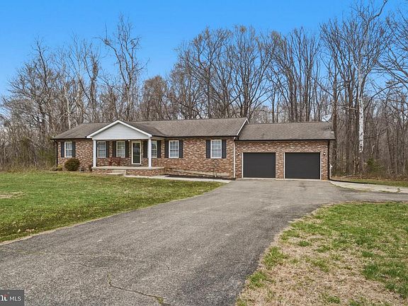 3rd image of 1970 Lowery Rd