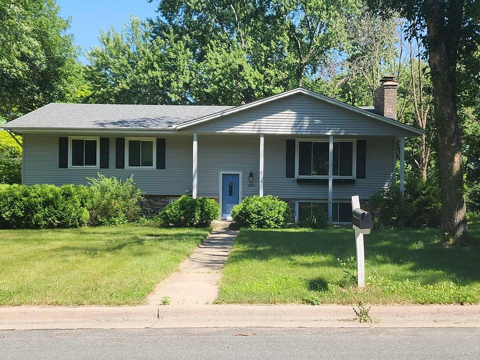 1st image of 2409 Skyline Dr S