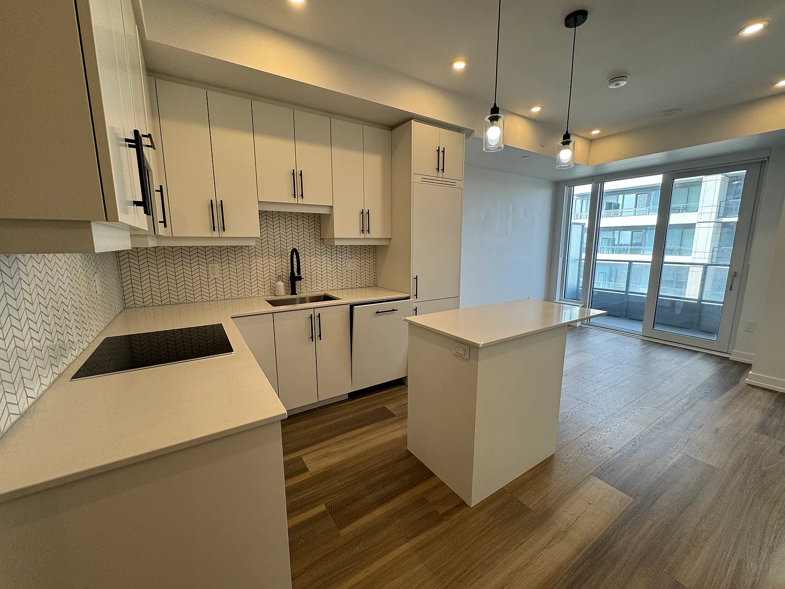 15 Wellington Street South Kitchener — Photo 4