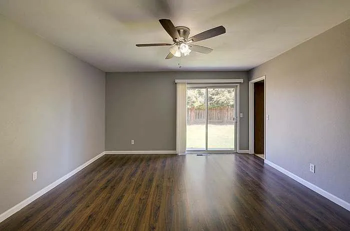 3152 W Morris Ave — Photo 13