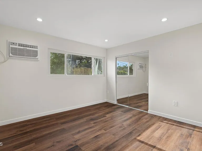 624 Silver Lake Blvd #4 — Photo 8