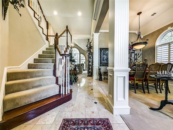 4th image of 830 Longmeadow Ct