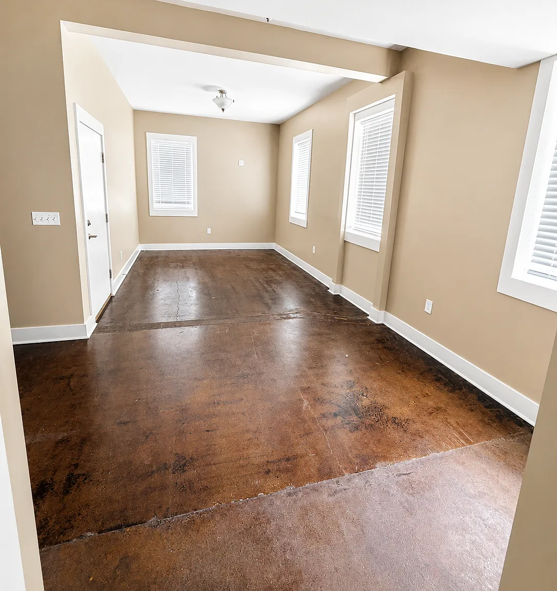 2 bed, $750 — Photo 1