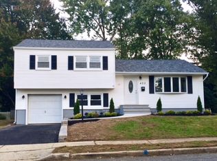 422 Adirondack Ave, Spotswood, NJ 08884