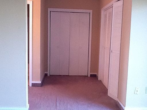 3rd image of 119 Lionsgate Dr