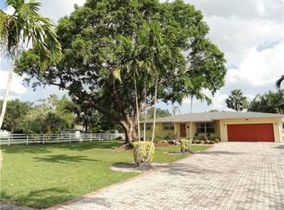 13920 SW 22nd Pl, Davie, FL 33325