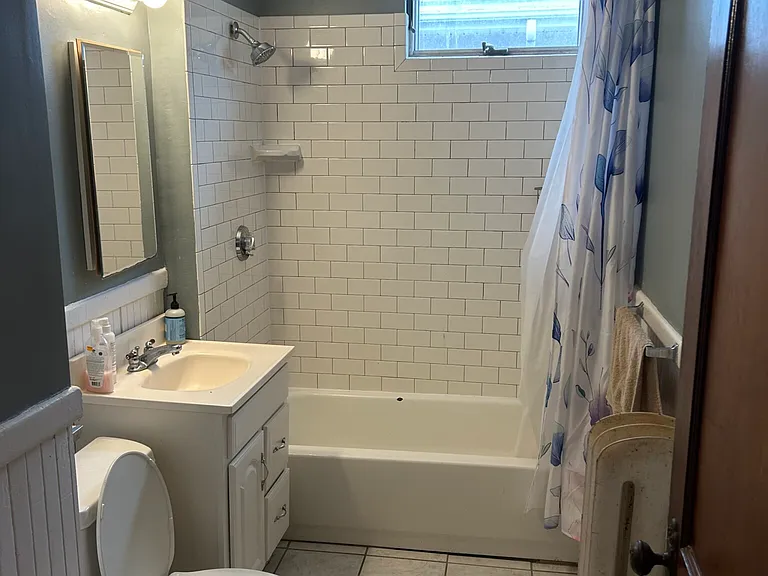 61 Frederick Ave — Photo 16