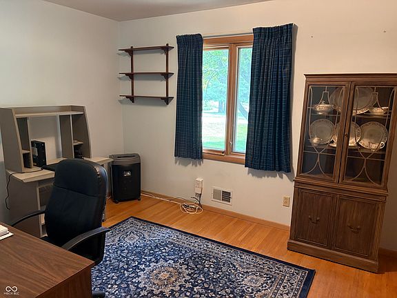 3rd image of 8836 Westminster Ct