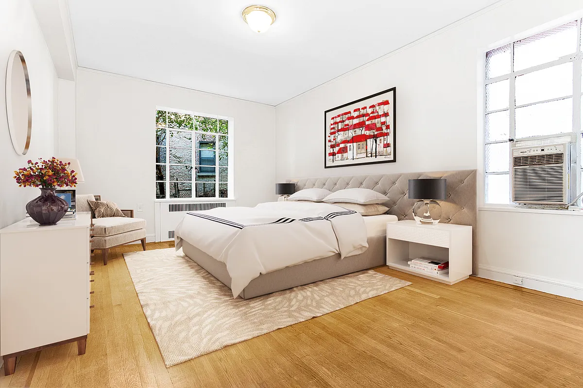 Building Photo - 151 E 90th St #5G