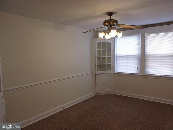 5th image of 2731 W 3rd St
