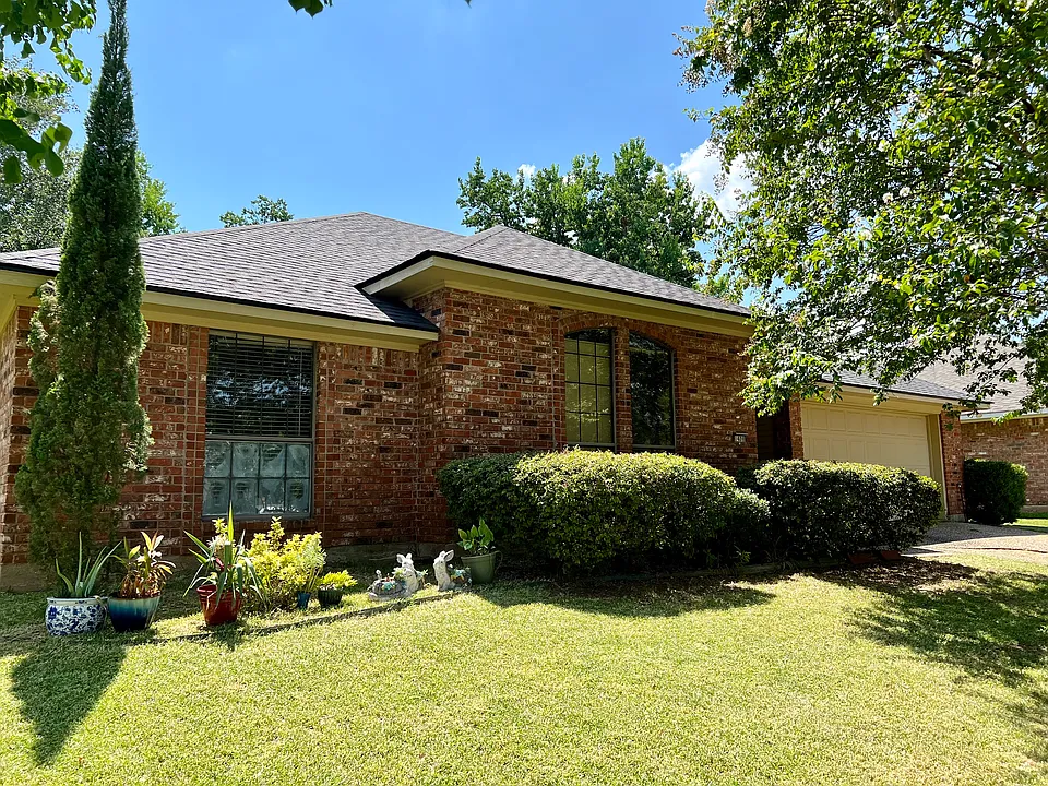 1408 Edgemont Cir