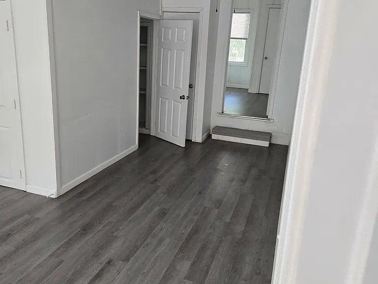 1510 W Lynn St — Photo 8