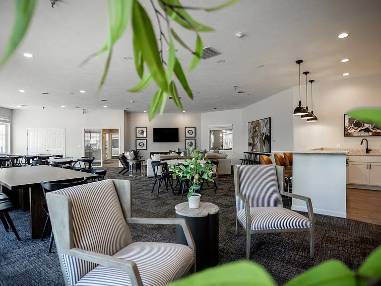 Donegal Pointe Apartments — Photo 25