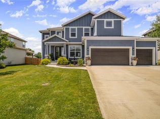 16972 S Hunter St, Olathe, KS 66062
