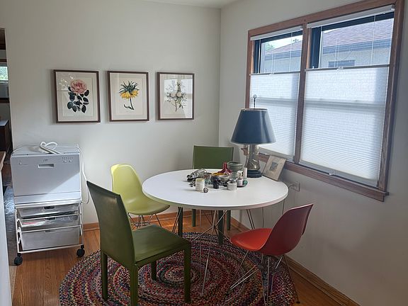 3rd image of 3020 W 44th St APT 3