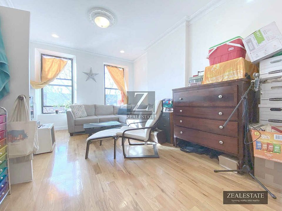 1st image of 483 7th Ave APT 3A