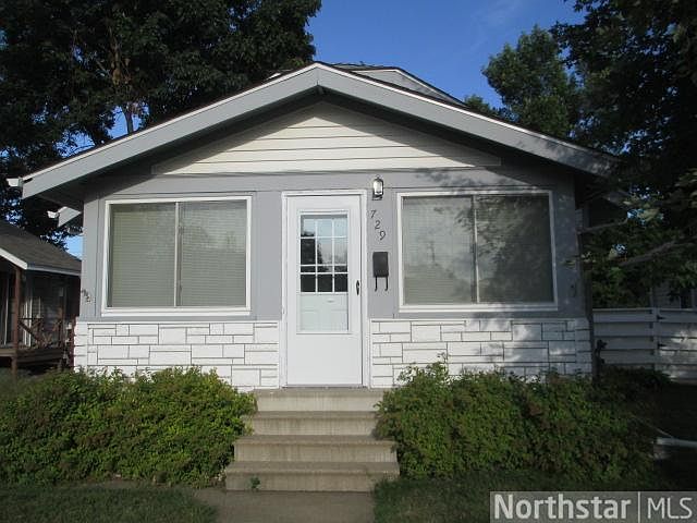 1st image of 729 5th Ave S