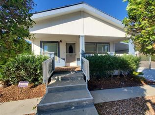 800 San Ynez Dr, Hemet, CA 92543