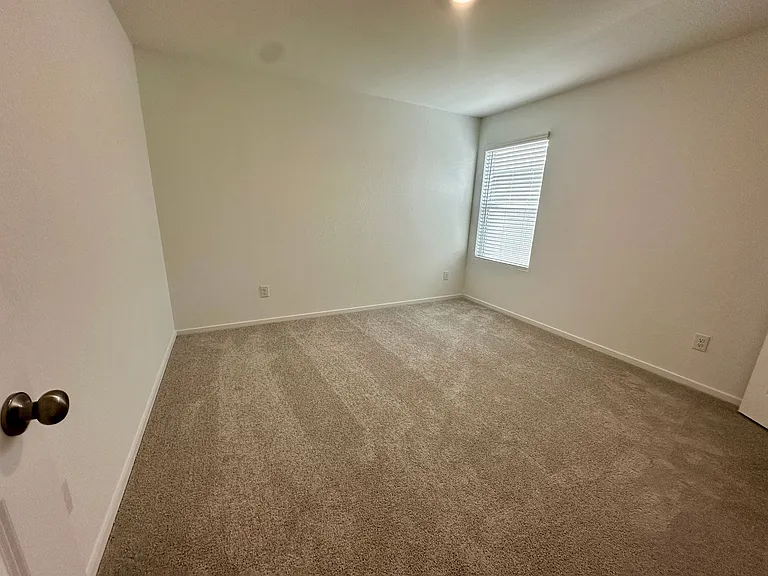 13310 Rayhill Dr — Photo 17