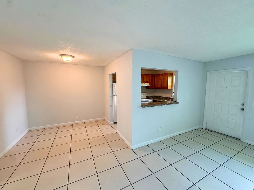1st image of 4160 NW 21st St APT A252