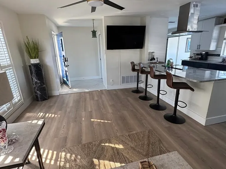 2948 Catherine Dr — Photo 7