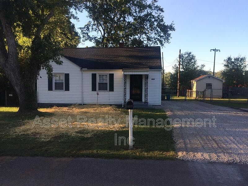 1st image of 2027 Price Ave