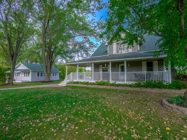 1688 Rush Point Dr W, Stanchfield, MN 55080