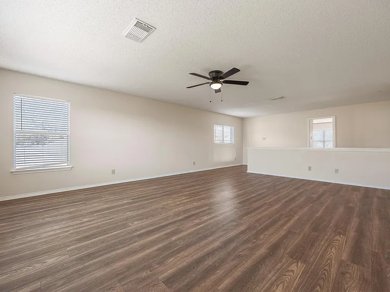 22023 Advantage Run — Photo 15