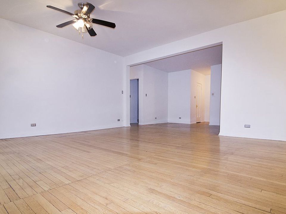 Dining/Living room