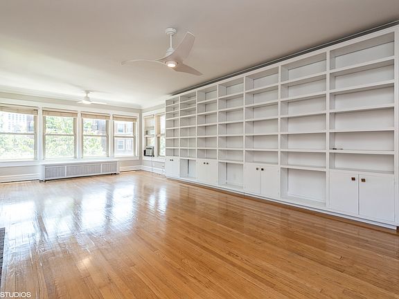 4th image of 1132 W Columbia Ave #2E
