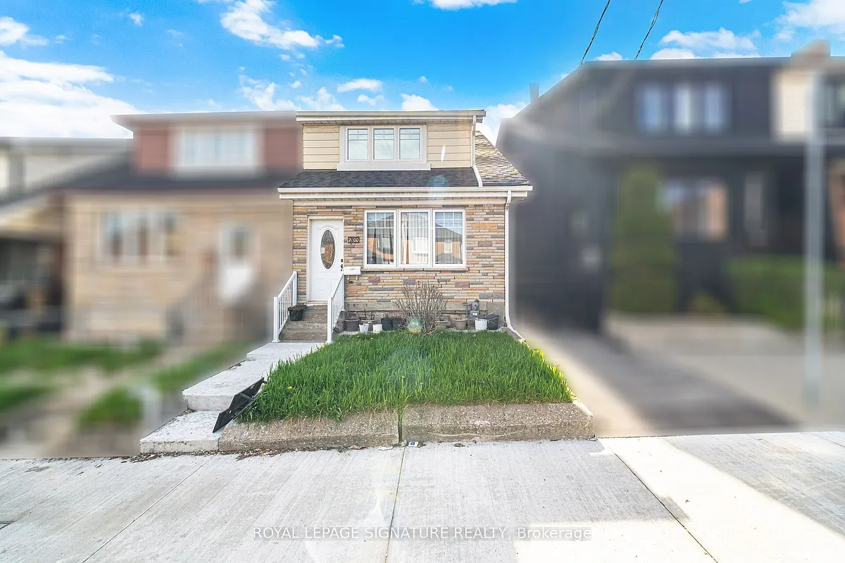 Building Photo - 2000 Dufferin St #2