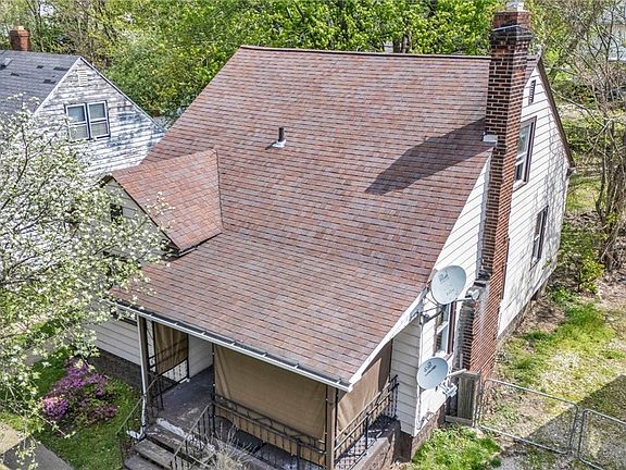 5th image of 1365 Marcy St