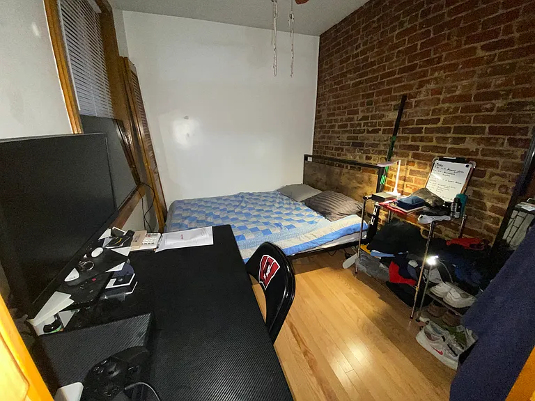 89 Prince St #2F — Photo 13