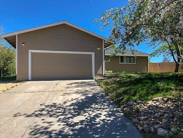 3740 Piccadilly Ct photo 1